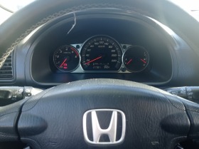 Honda Cr-v, снимка 8 - Автомобили и джипове - 43611366