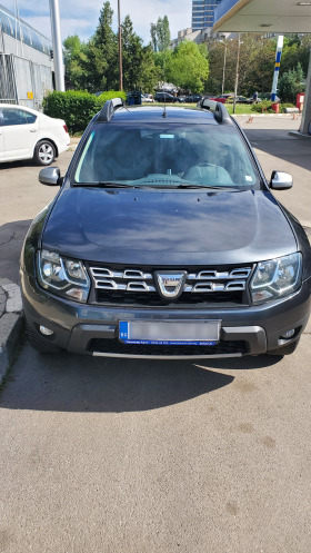 Dacia Duster 1.5 dCi, снимка 5 - Автомобили и джипове - 45293870