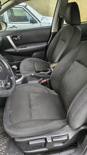 Nissan Qashqai 1.6 - 4200 € / 8214.49 лв. - 26931991 5