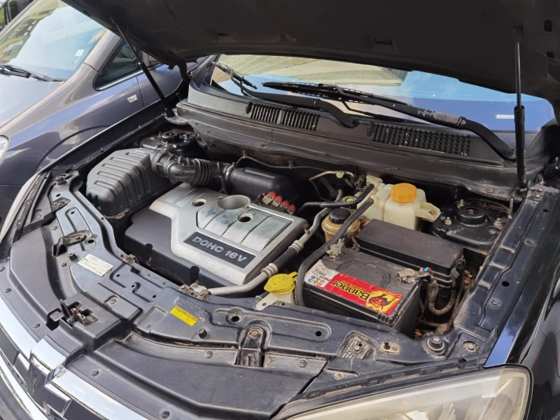 Chevrolet Captiva, снимка 10 - Автомобили и джипове - 52657198