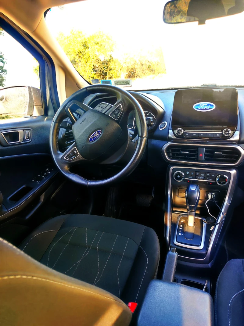 Ford EcoSport SE 2.0 4x4 Automatic 38000км, снимка 17 - Автомобили и джипове - 52657174