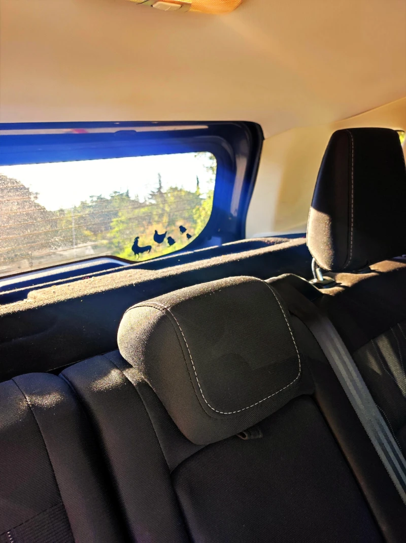 Ford EcoSport SE 2.0 4x4 Automatic 38000км, снимка 16 - Автомобили и джипове - 52657174