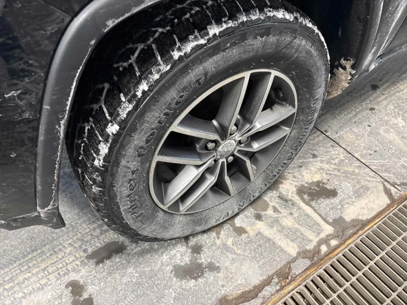 Jeep Grand cherokee 2020 Limited * CARFAX * БЕЗ ПЪРВОНАЧАЛНА, снимка 6 - Автомобили и джипове - 52793331