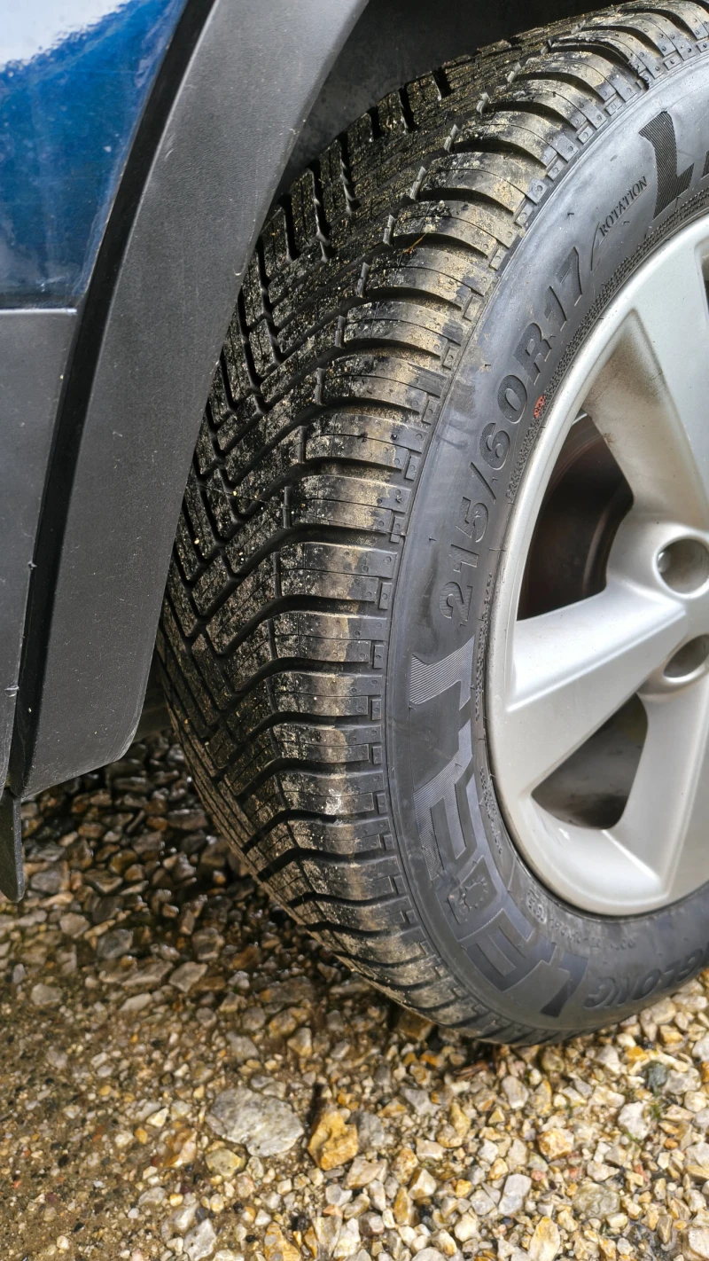 Nissan Qashqai 1.6, снимка 11 - Автомобили и джипове - 53033511