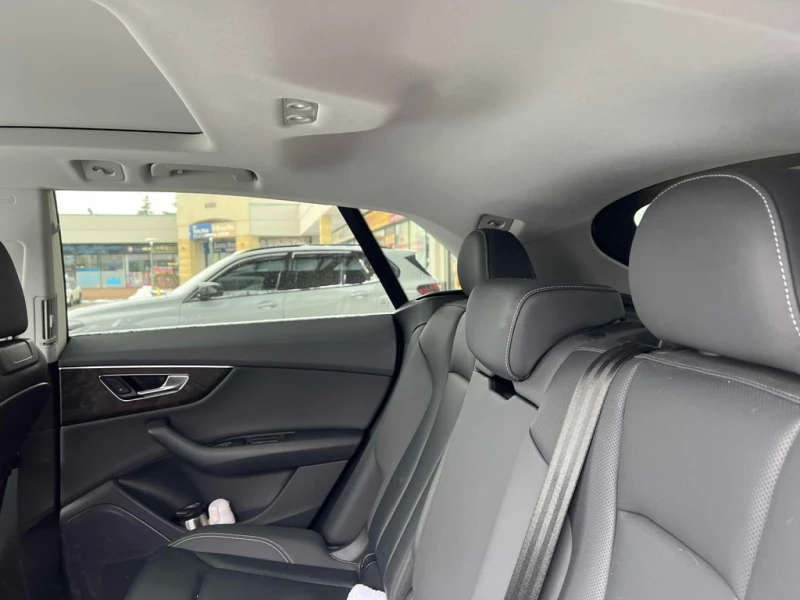 Audi Q8 2019 Progressiv * CARFAX * БЕЗ ПЪРВОНАЧАЛНА ВНОСКА, снимка 10 - Автомобили и джипове - 53158567