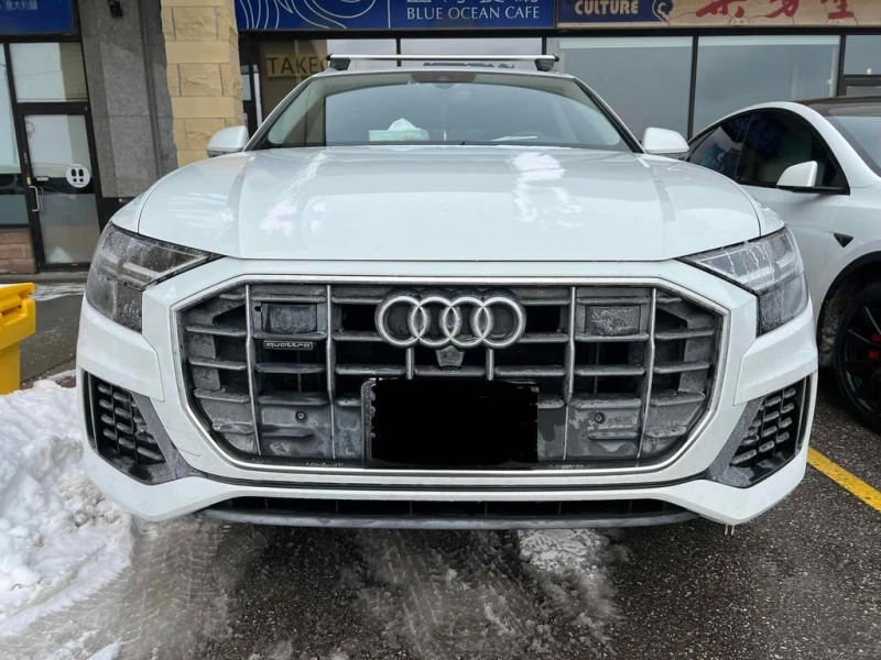 Audi Q8 2019 Progressiv * CARFAX * БЕЗ ПЪРВОНАЧАЛНА ВНОСКА, снимка 2 - Автомобили и джипове - 53158567