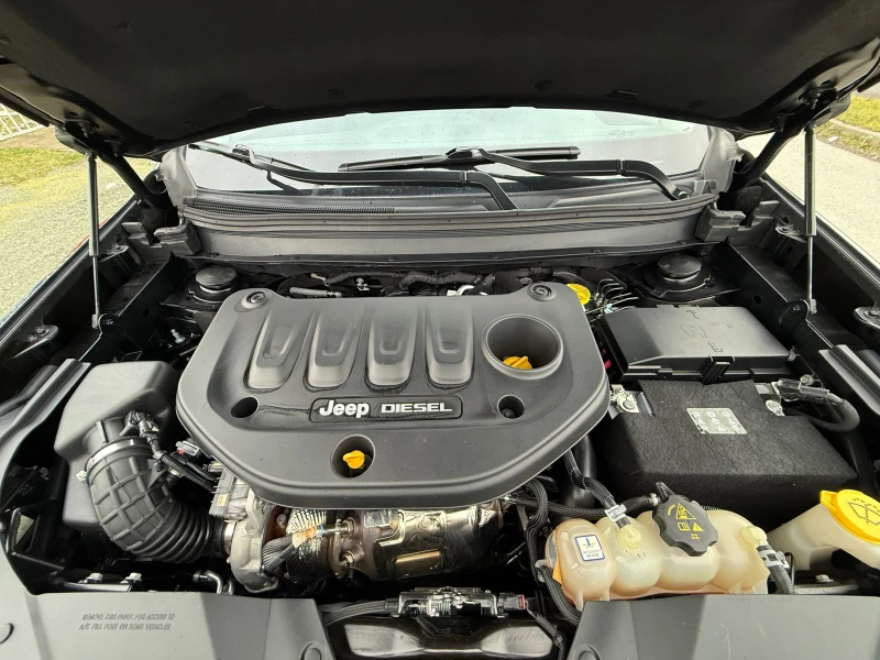 Jeep Cherokee  4x4 AUT. NAVI LIMITED ШВЕЙЦАРИЯ, снимка 14 - Автомобили и джипове - 53290791