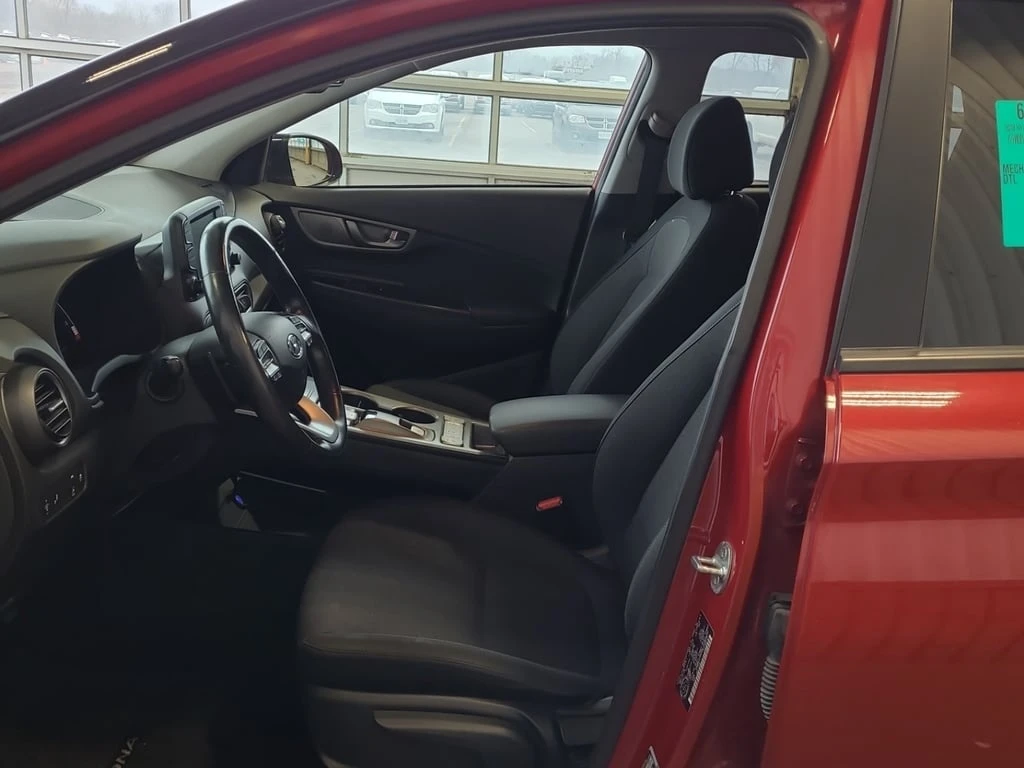 Hyundai Kona * PREFERRED W/TWO TONE ROOF * CARFAX * БЕЗ ПЪРВОНА - изображение 5