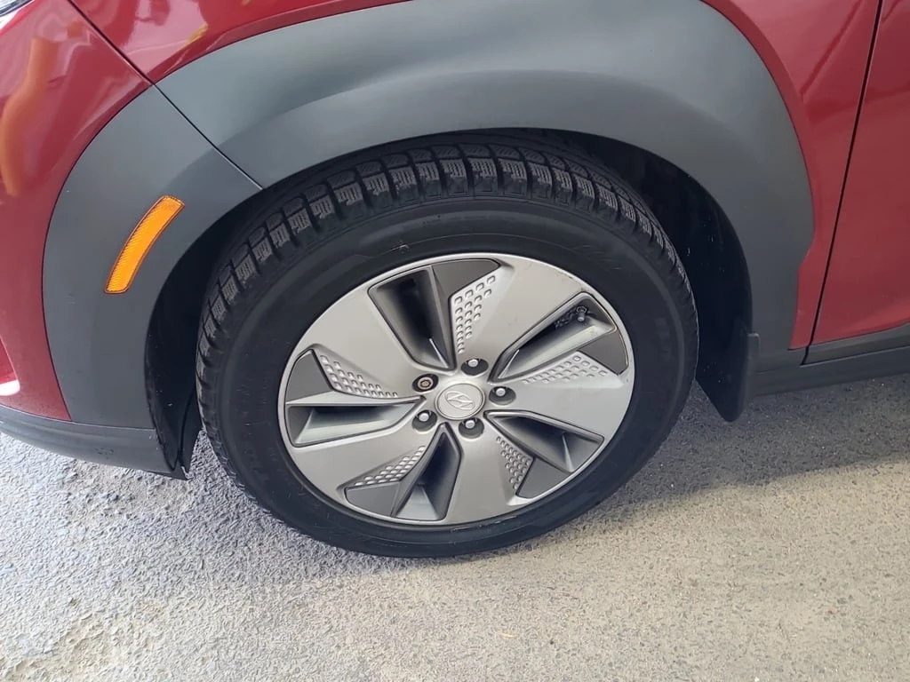 Hyundai Kona * PREFERRED W/TWO TONE ROOF * CARFAX * БЕЗ ПЪРВОНА - изображение 6