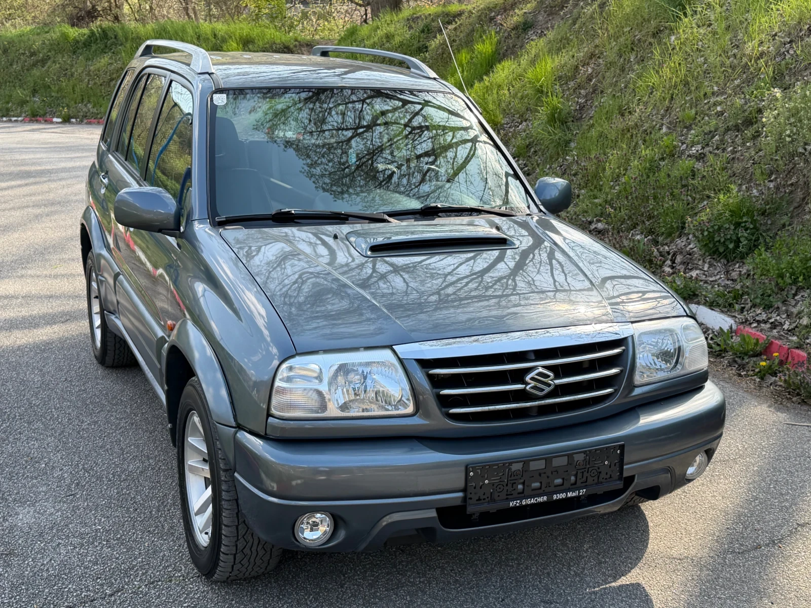 Suzuki Grand vitara 2.0HDI FACELIFT, снимка 9 - Автомобили и джипове - 54339329