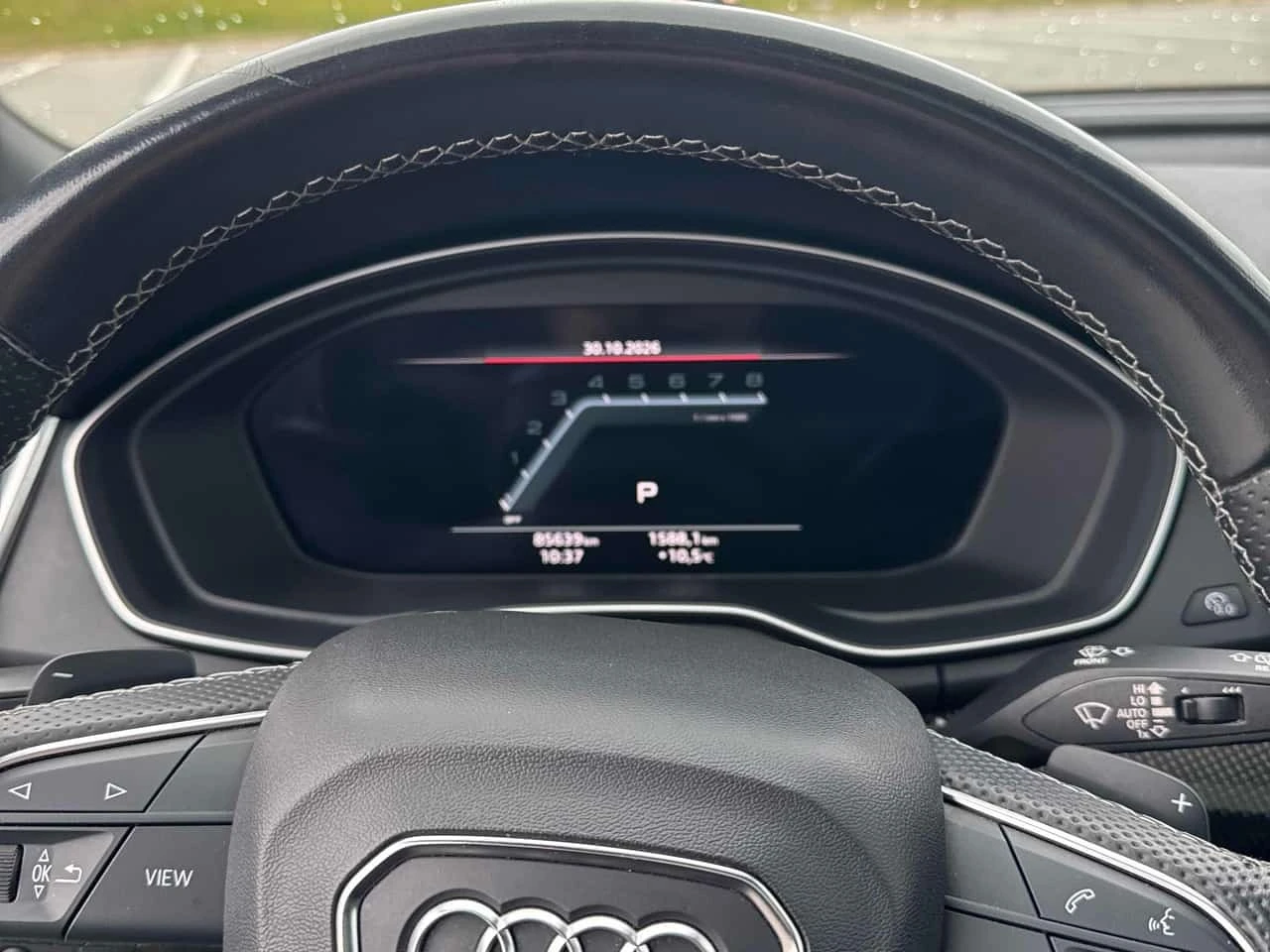 Audi SQ5 Technik | CARFAX | БЕЗ ИНЦИДЕНТИ | ДВА КЛЮЧА, снимка 8 - Автомобили и джипове - 56742694