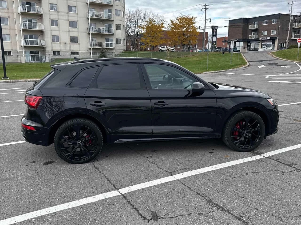 Audi SQ5 Technik | CARFAX | БЕЗ ИНЦИДЕНТИ | ДВА КЛЮЧА, снимка 4 - Автомобили и джипове - 56742694
