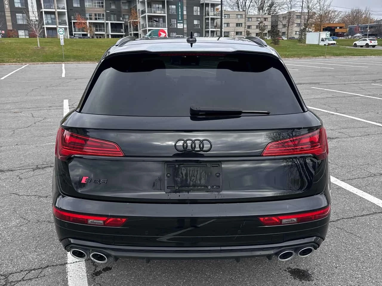 Audi SQ5 Technik | CARFAX | БЕЗ ИНЦИДЕНТИ | ДВА КЛЮЧА, снимка 5 - Автомобили и джипове - 56742694