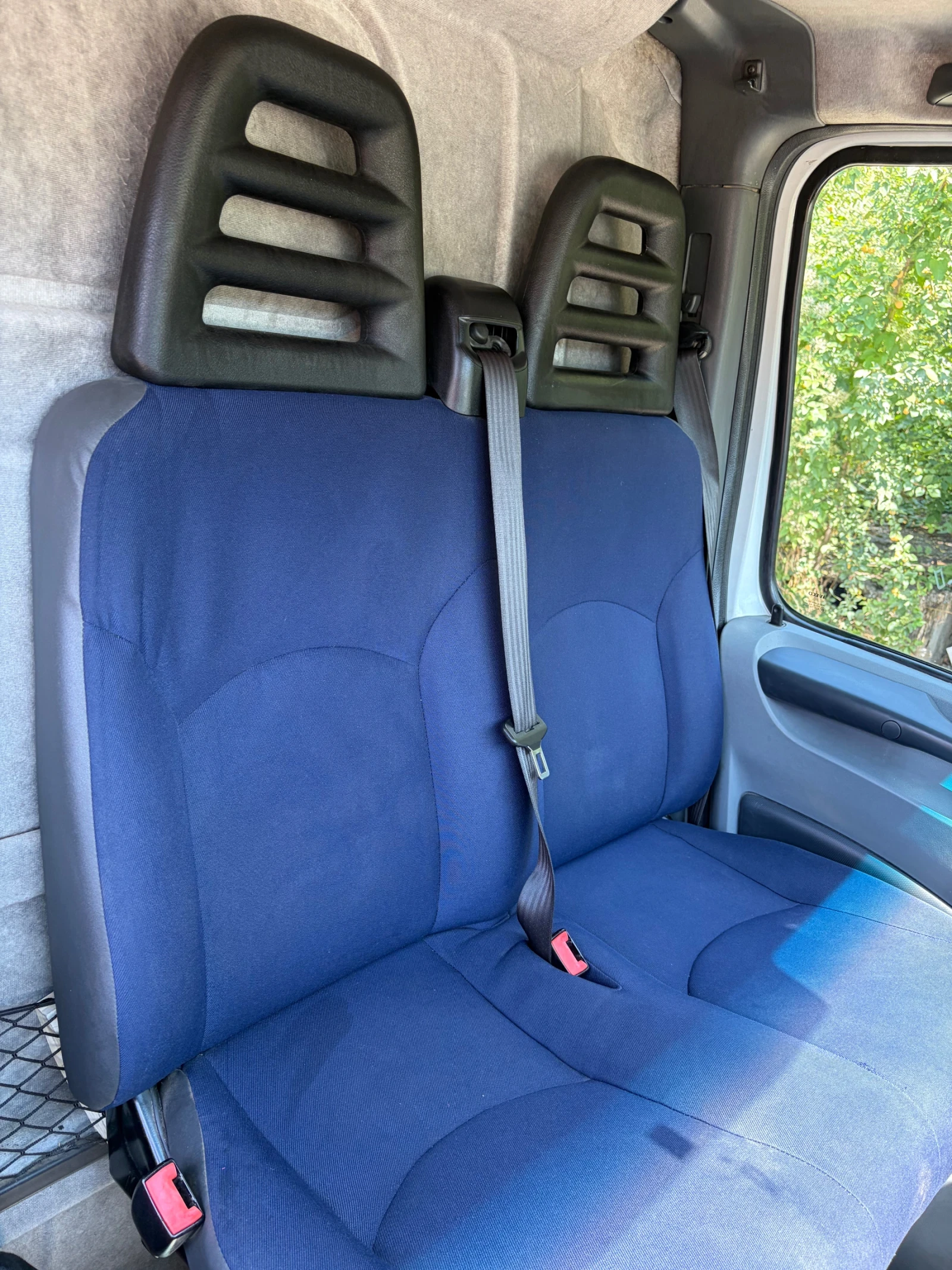 Iveco Daily 35S12, снимка 8 - Бусове и автобуси - 56171050