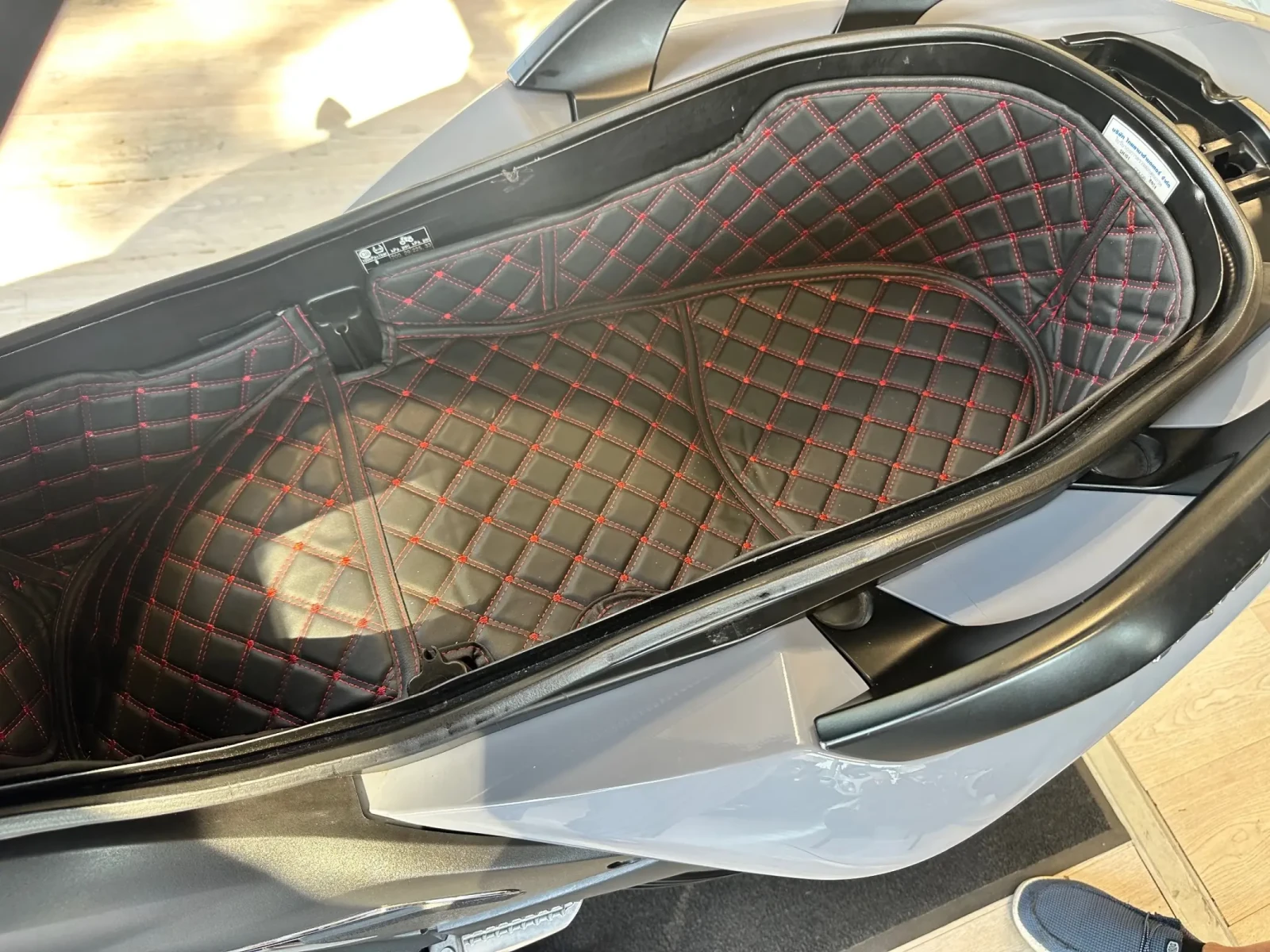 Yamaha Tricity 300i Nardo Gray 2020г. ABS/TC/LED, снимка 5 - Мотоциклети и мототехника - 54838199