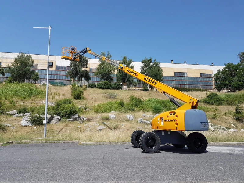 Автовишка Друга марка Haulotte H23 TPX 4х4, снимка 8 - Индустриална техника - 49708013