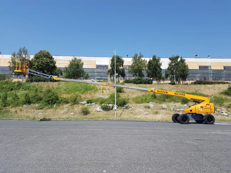 Автовишка Друга марка Haulotte H23 TPX 4х4, снимка 6 - Индустриална техника - 49708013