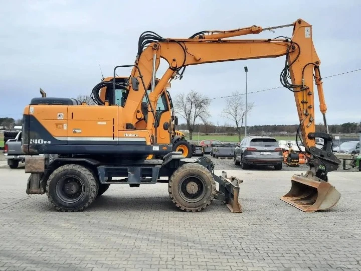 Багер Hyundai Robex 140 W-9 - изображение 2