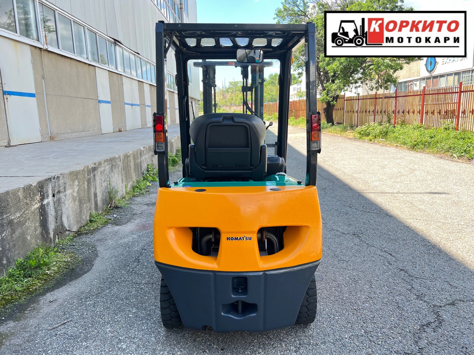  Komatsu     /   /  | Mobile.bg   4