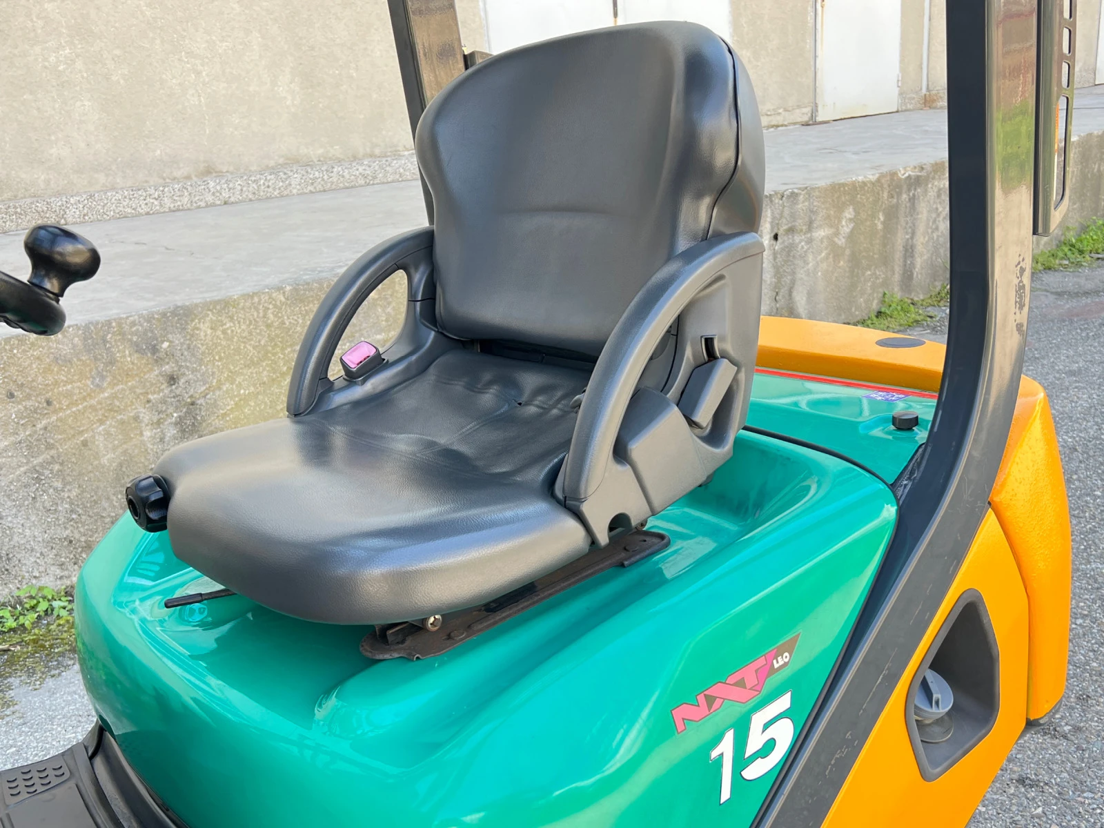  Komatsu     /   /  | Mobile.bg   12