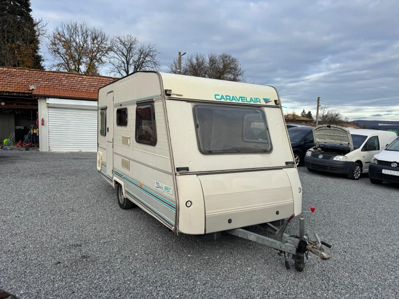 Каравана Beyerland 585кг, снимка 2 - Каравани и кемпери - 51721403