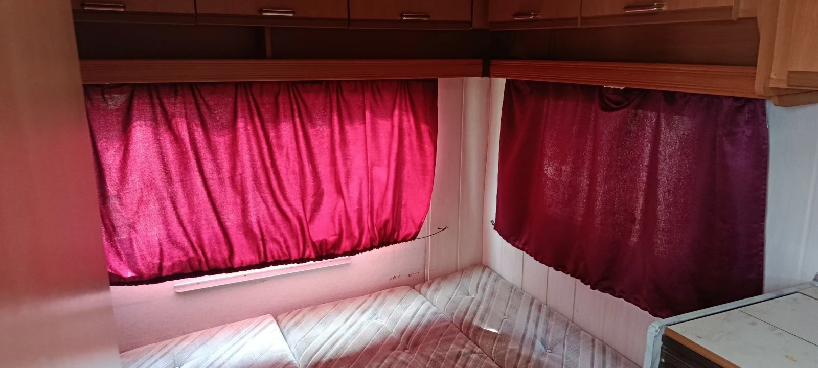 Каравана Caravelair, снимка 4 - Каравани и кемпери - 53968456