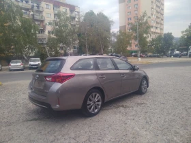 Toyota Auris 1.33, снимка 9