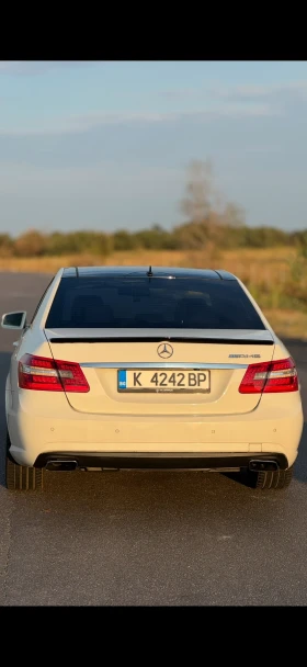 Mercedes-Benz E 350 Amg Line, снимка 1