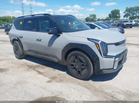 ������ Kia EV9
