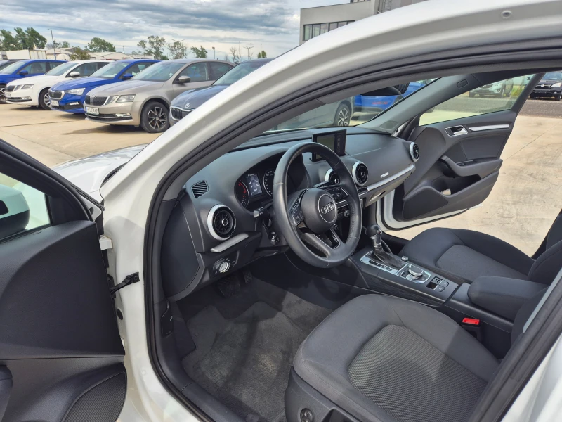 Audi A3  LIMOUSINE-С-Гаранция-30 TDI A/T, снимка 13 - Автомобили и джипове - 47695337