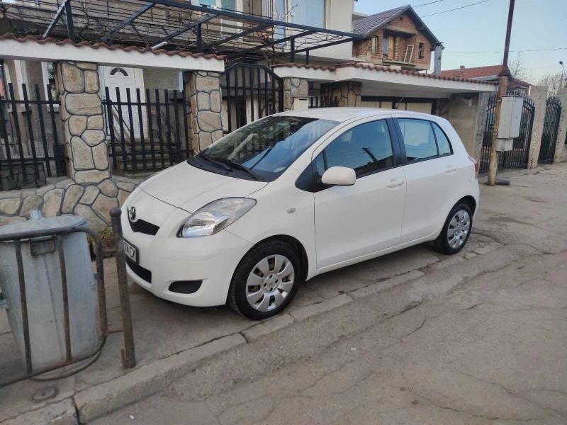 Toyota Yaris, снимка 1 - Автомобили и джипове - 48091439