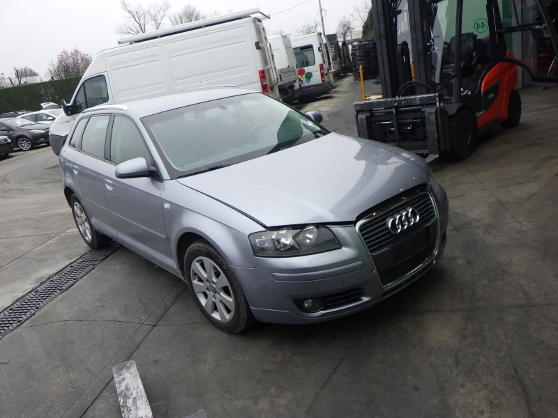 Audi A3 1.6, снимка 1 - Автомобили и джипове - 49151796