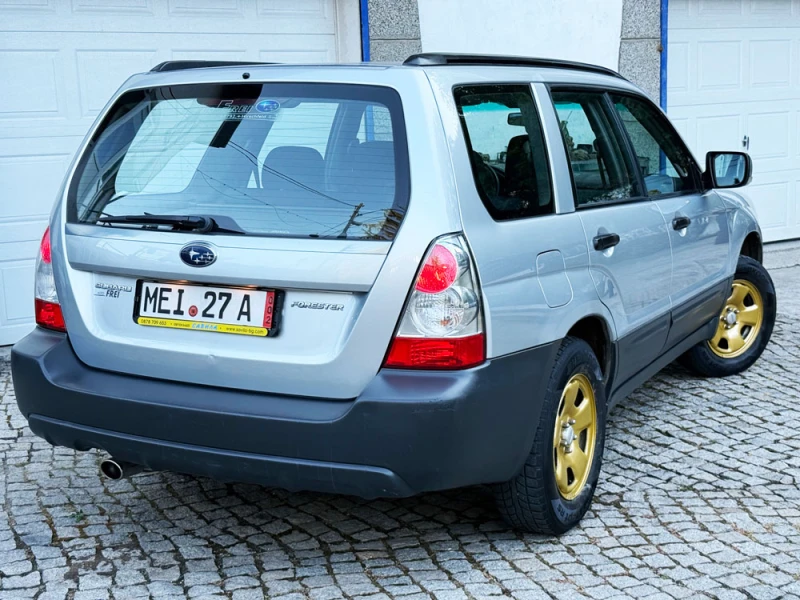Subaru Forester 2.0 4x4 GERMANY, снимка 7 - Автомобили и джипове - 51118503