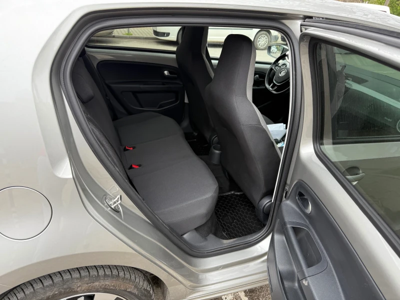 VW Up Голяма батерия 36.8 kw.h/ CCS, снимка 7 - Автомобили и джипове - 52286224