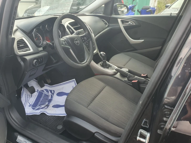 Opel Astra 1, 6 бензин 116 к.с, снимка 8 - Автомобили и джипове - 51691474