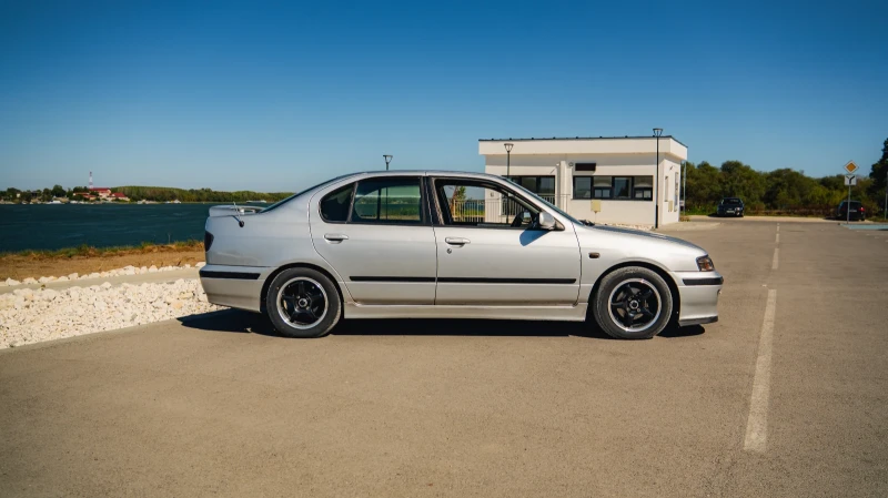 Nissan Primera, снимка 3 - Автомобили и джипове - 52050567