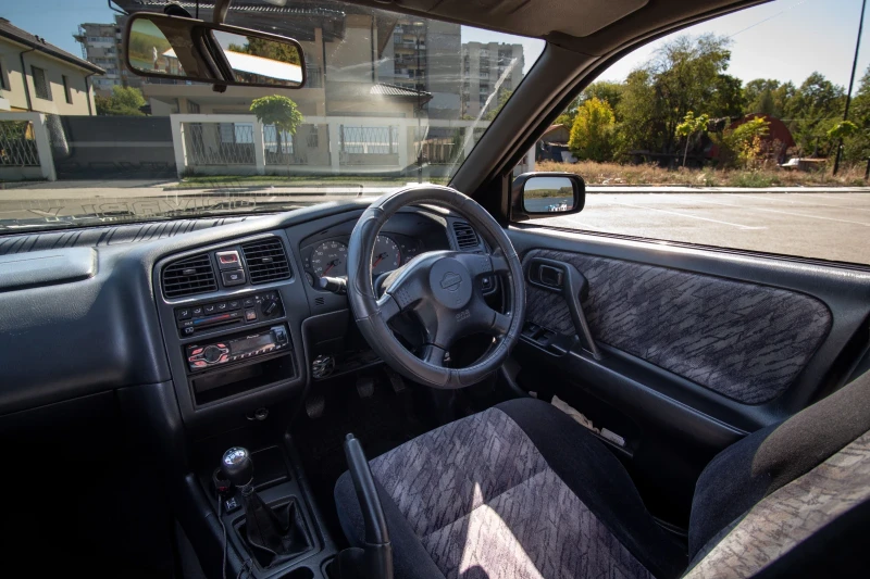 Nissan Primera, снимка 8 - Автомобили и джипове - 52050567