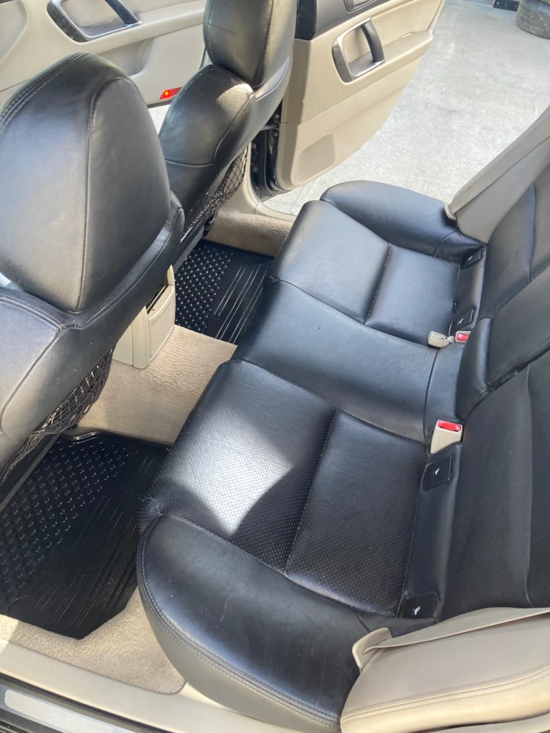 Subaru Legacy 3.0 H6, снимка 10 - Автомобили и джипове - 52244656