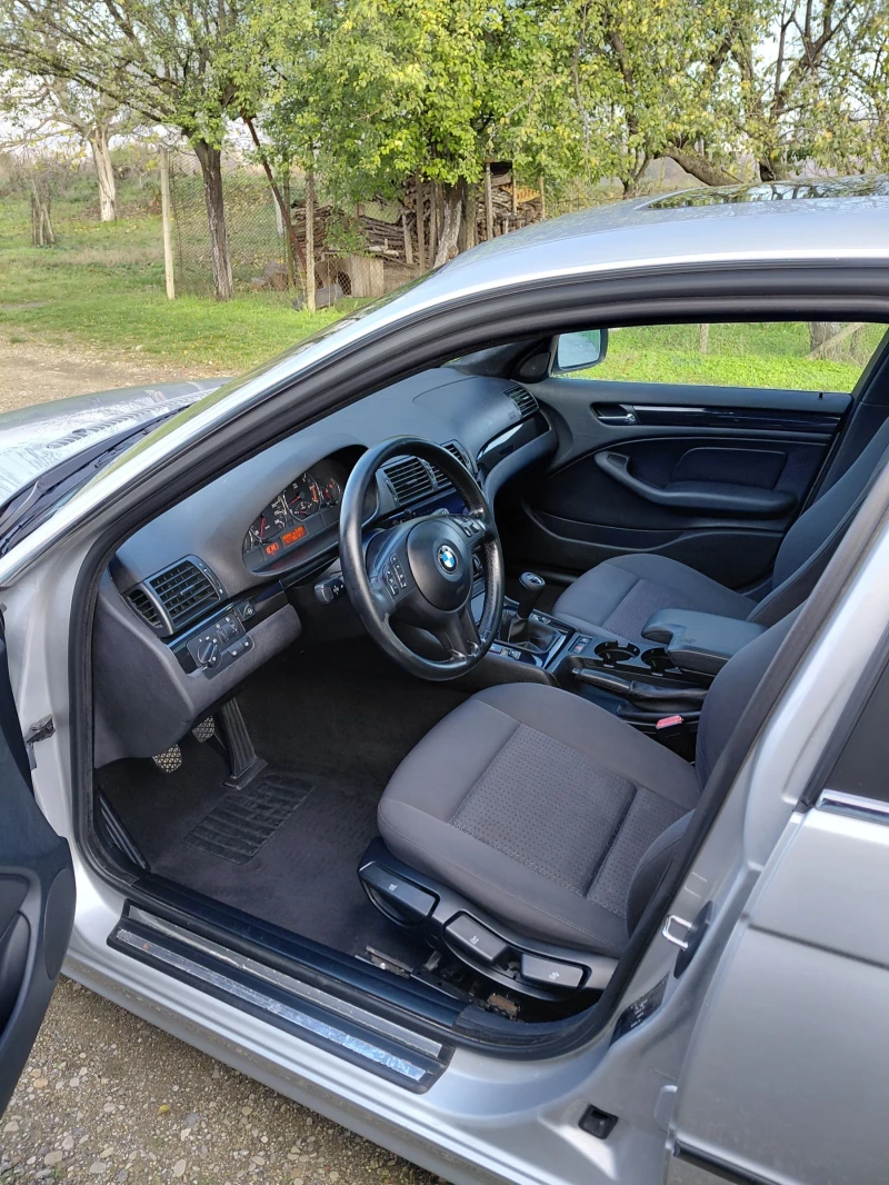 BMW 320 2.2i , снимка 8 - Автомобили и джипове - 52425199