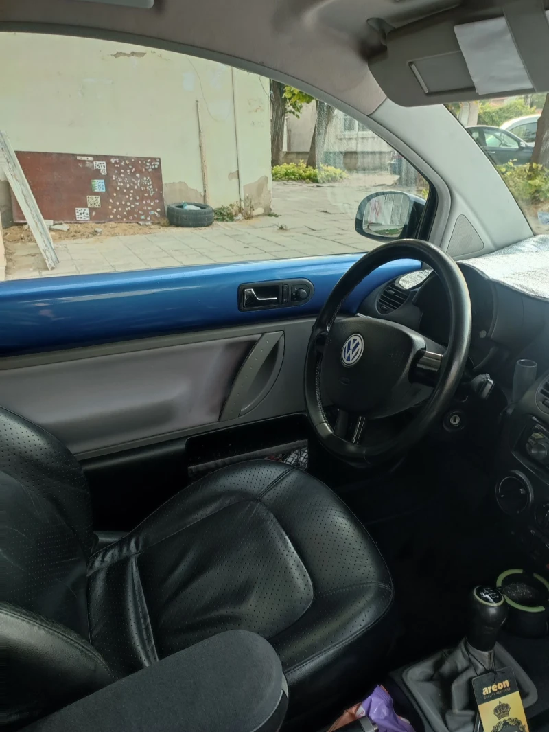 VW Beetle 1.9 тди, снимка 10 - Автомобили и джипове - 52677229