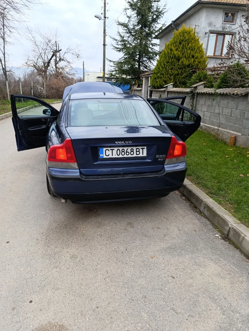Volvo S60 2.0T, снимка 4 - Автомобили и джипове - 52866039