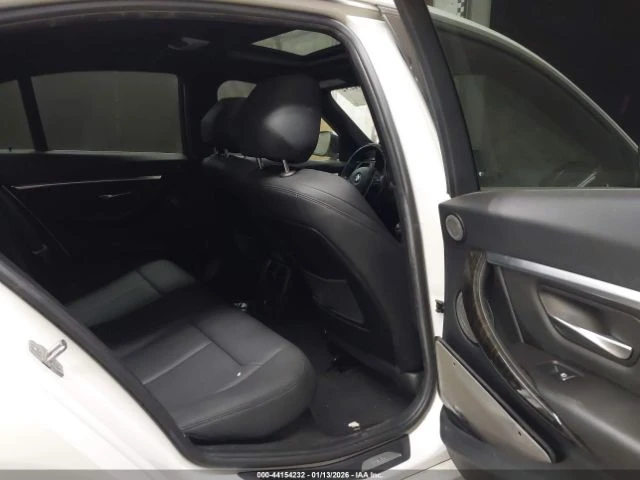 BMW 340 * КОЖА* NAVI* LED*  - изображение 8