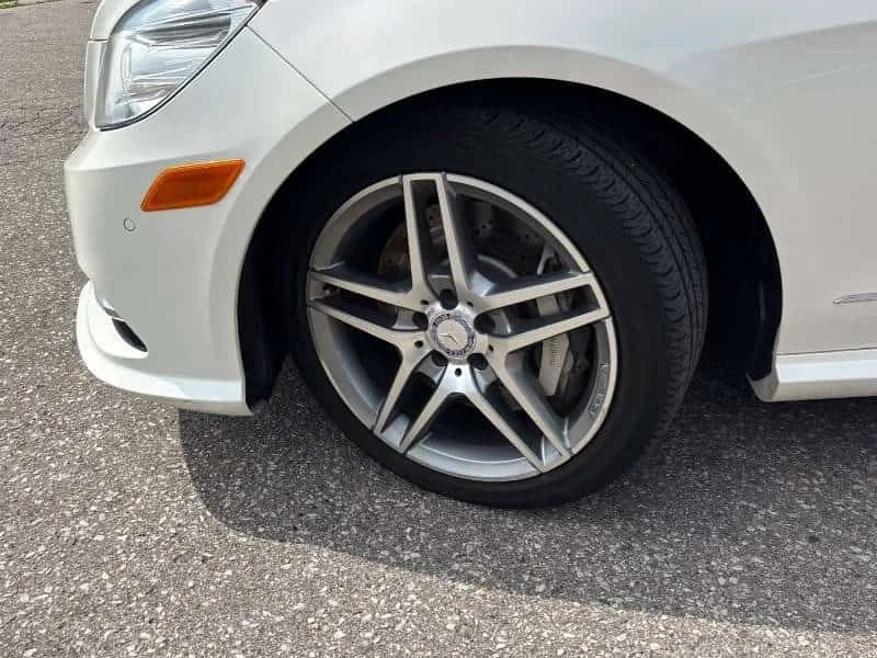 Mercedes-Benz E 500 * 550 * CARFAX * БЕЗ ПЪРВОНАЧАЛНА ВНОСКА, снимка 7 - Автомобили и джипове - 55413848