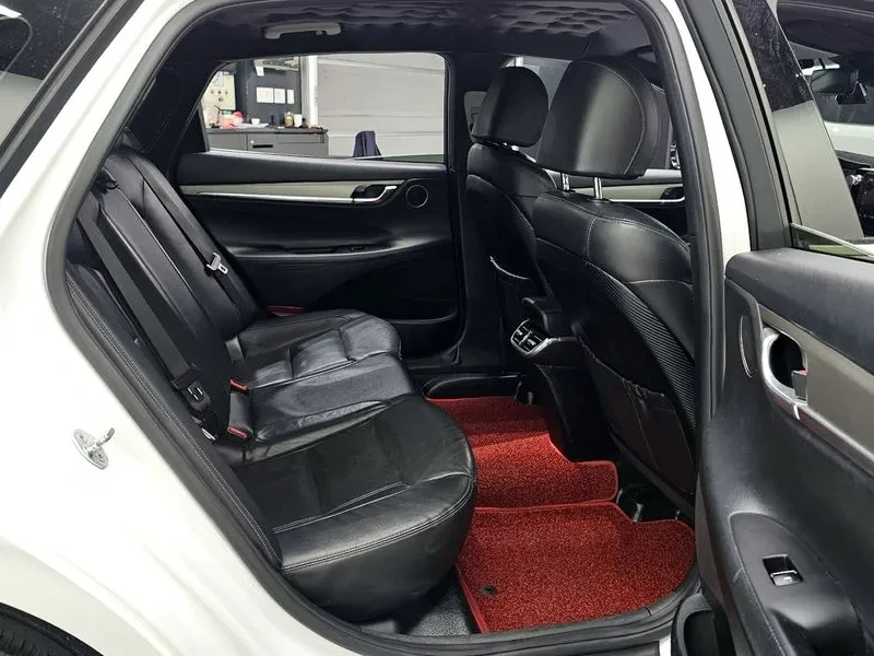 Hyundai Grandeur 3.0 LPG - ���� 30% ����� | Mobile.bg � ����������� 12