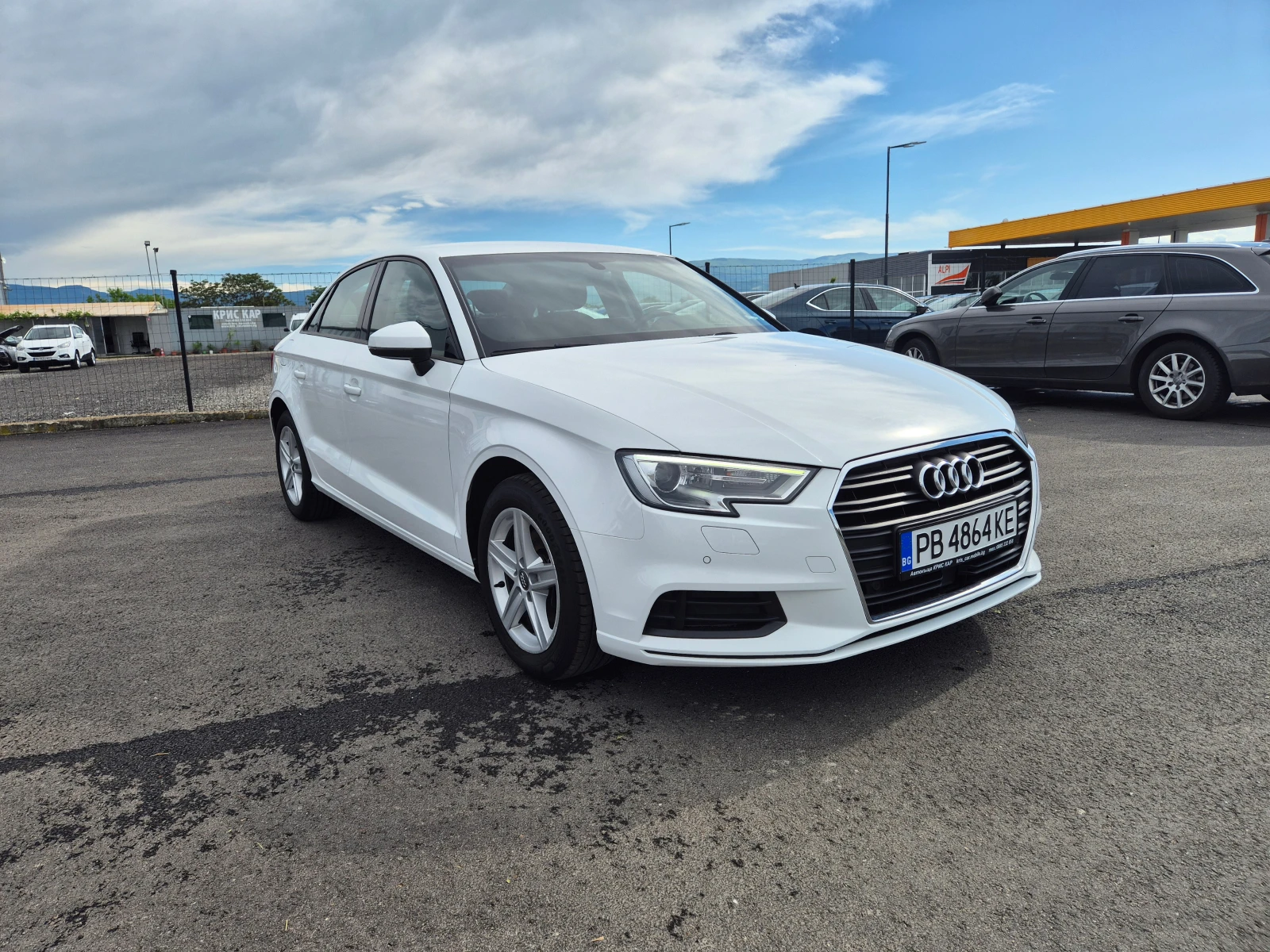 Audi A3  LIMOUSINE-С-Гаранция-30 TDI A/T - изображение 7
