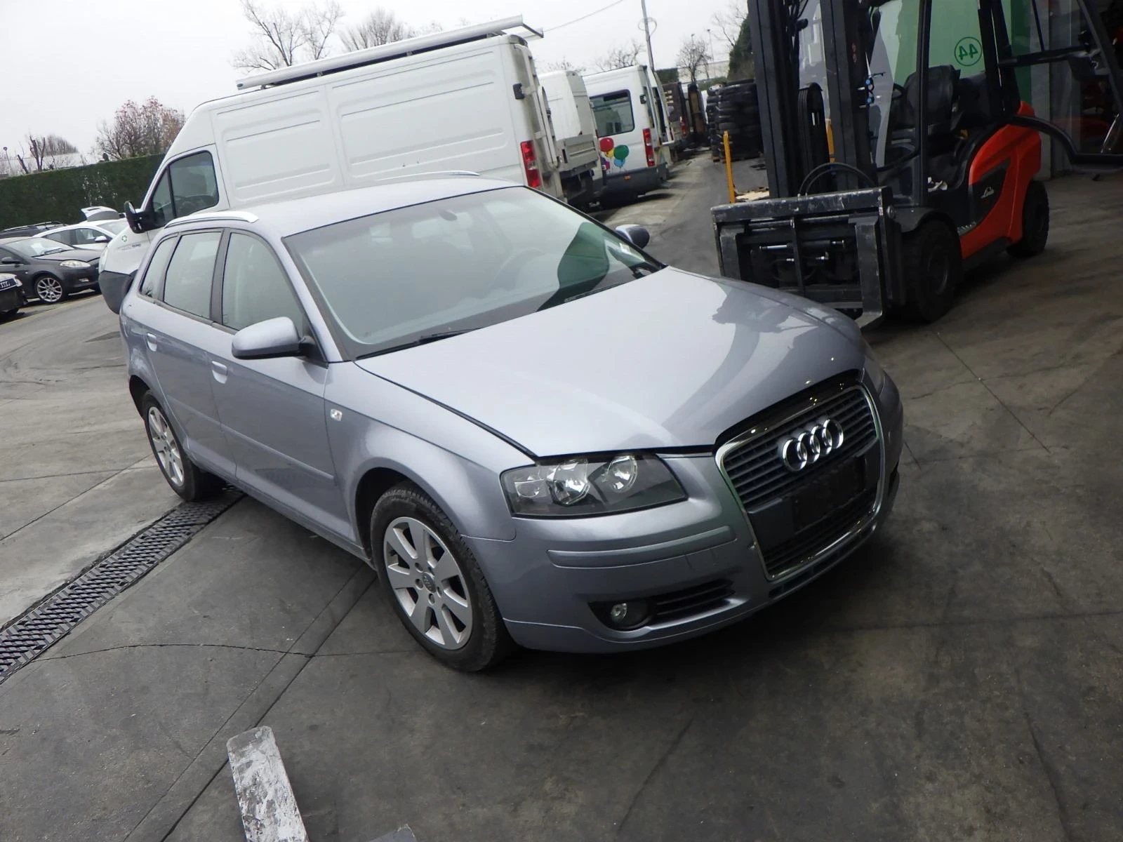 Audi A3 1.6 | Mobile.bg   1