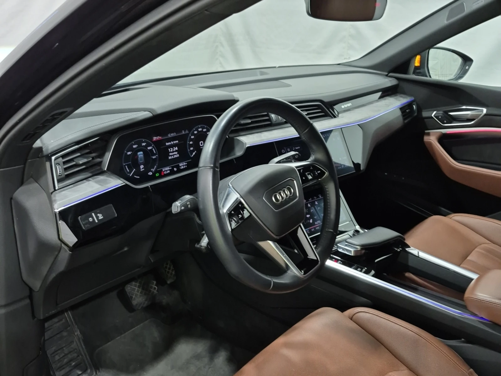 Audi E-Tron * PRESTIGE * CARFAX * АВТОКРЕДИТ - изображение 8