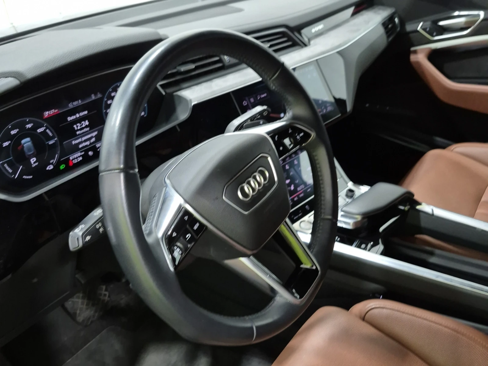 Audi E-Tron * PRESTIGE * CARFAX * АВТОКРЕДИТ - изображение 9