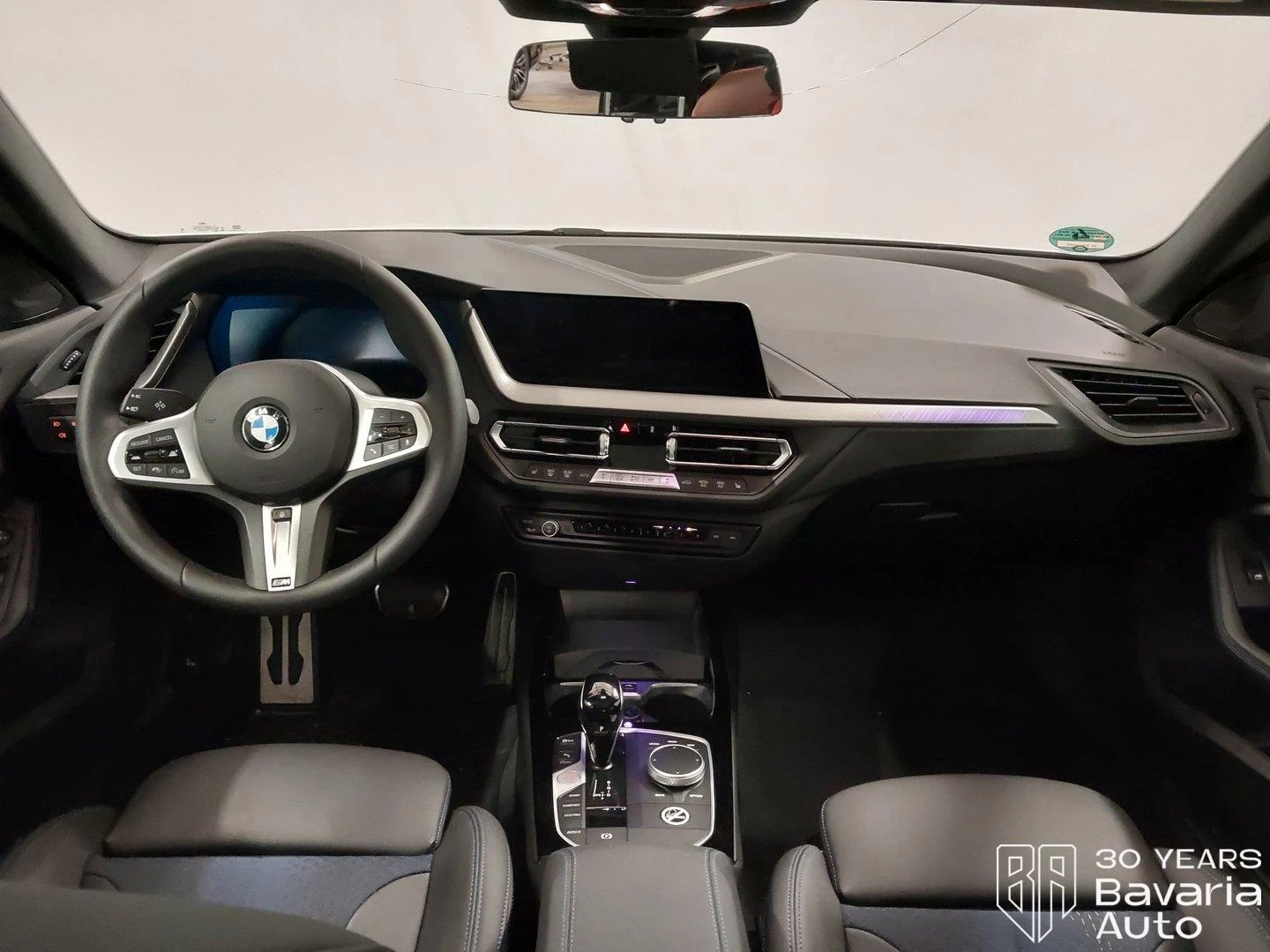 BMW 218 i Gran Coupe Steptronic M Sport Paket - изображение 6