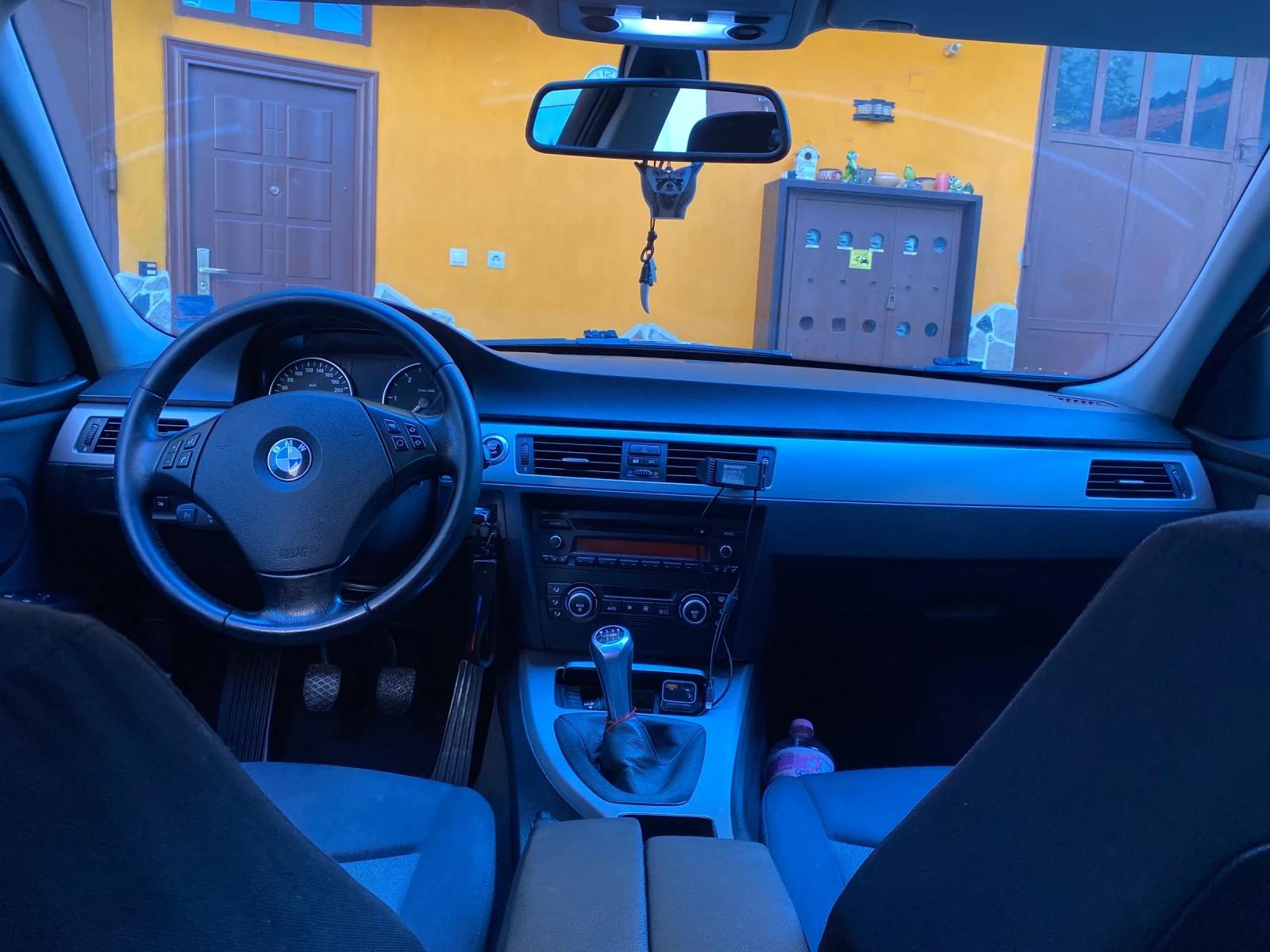 BMW 320 d - изображение 6